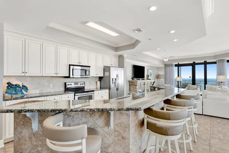 Kitchen island, Oasis Unit 2201